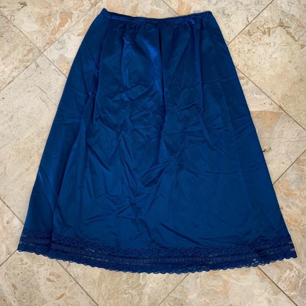 Preloved Vintage Impulse Satin Blue Lace UnderSlip Size Medium